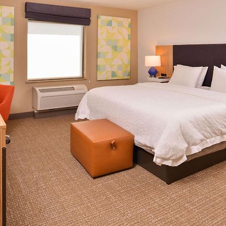 Hampton Inn Йорк Екстериор снимка