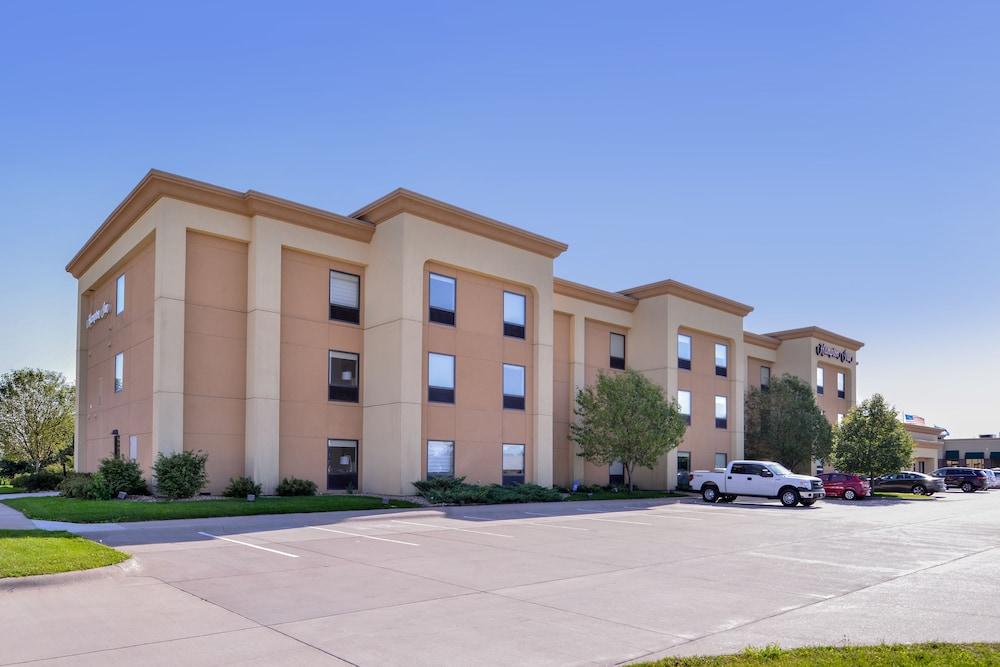 Hampton Inn Йорк Екстериор снимка
