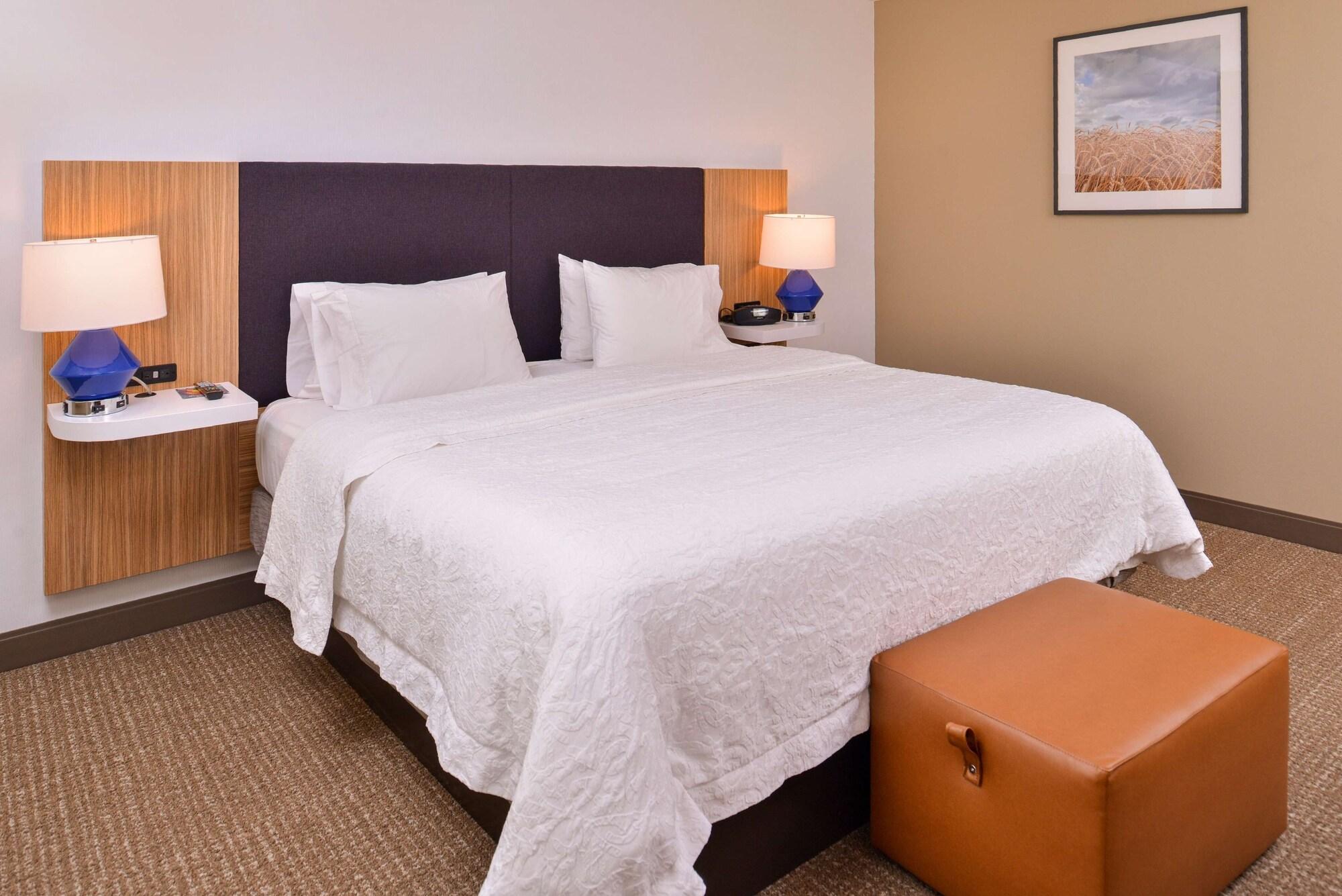 Hampton Inn Йорк Екстериор снимка
