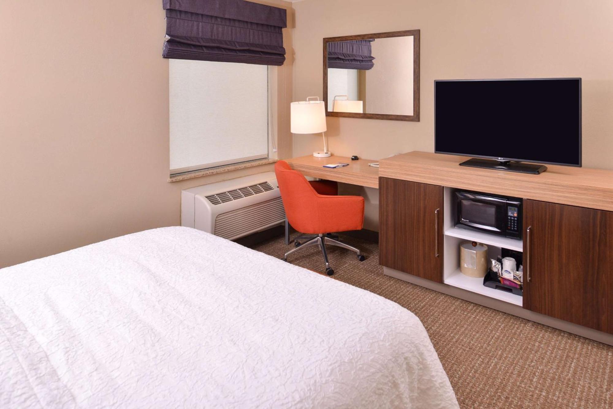 Hampton Inn Йорк Екстериор снимка