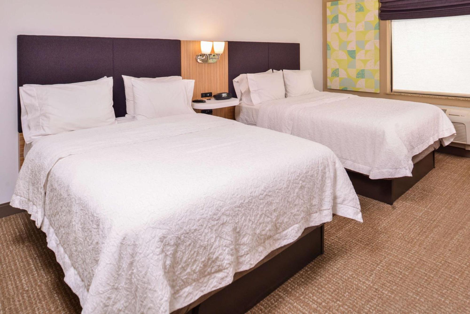 Hampton Inn Йорк Екстериор снимка
